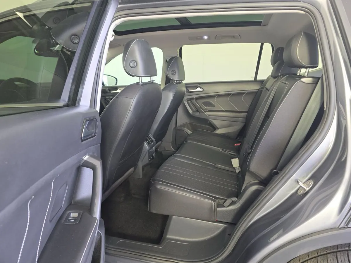 VOLKSWAGEN TIGUAN SE 2023