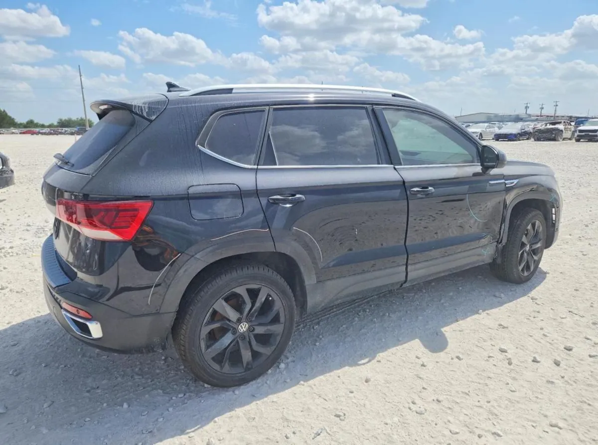 VOLKSWAGEN TAOS SEL 2022