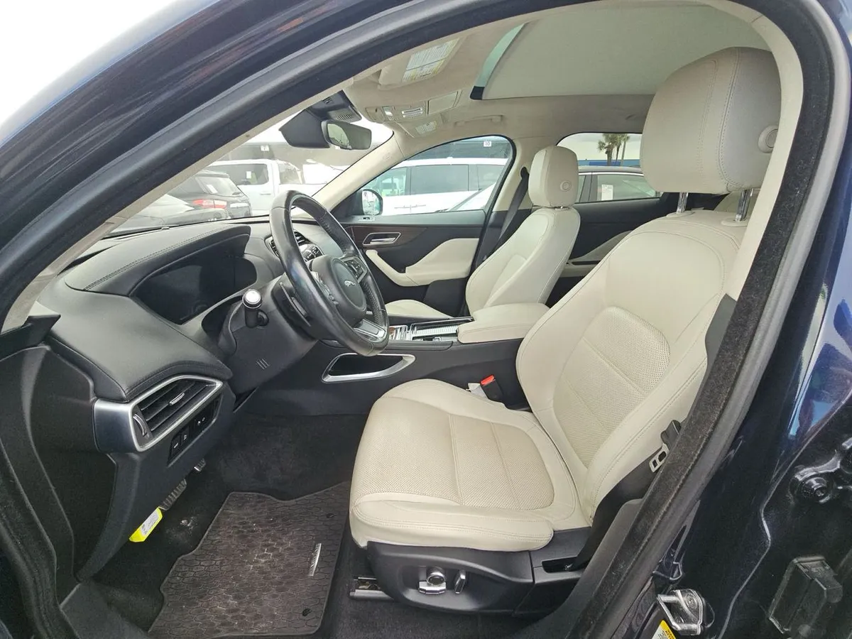 JAGUAR F-PACE PRESTIGE 2019