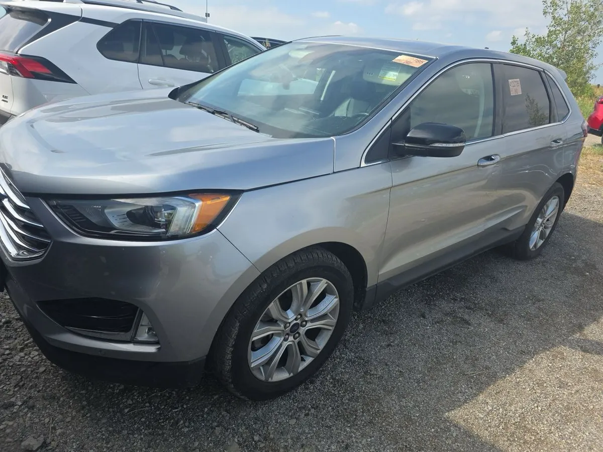 FORD EDGE TITANIUM 2022