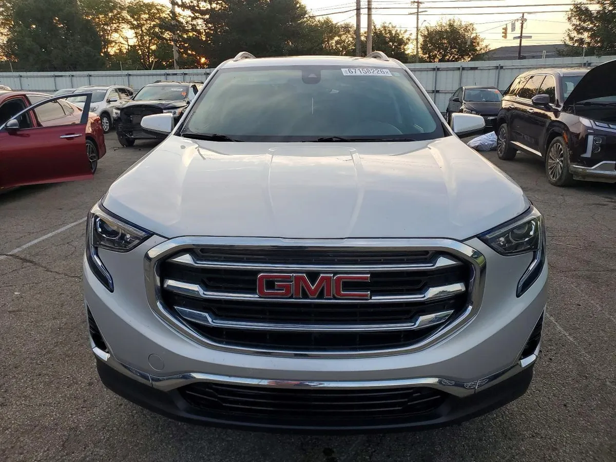 GMC TERRAIN SLT 2020