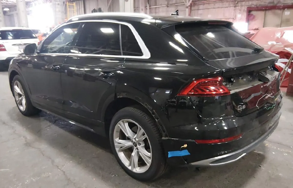 AUDI Q8 PREMIUM 2023