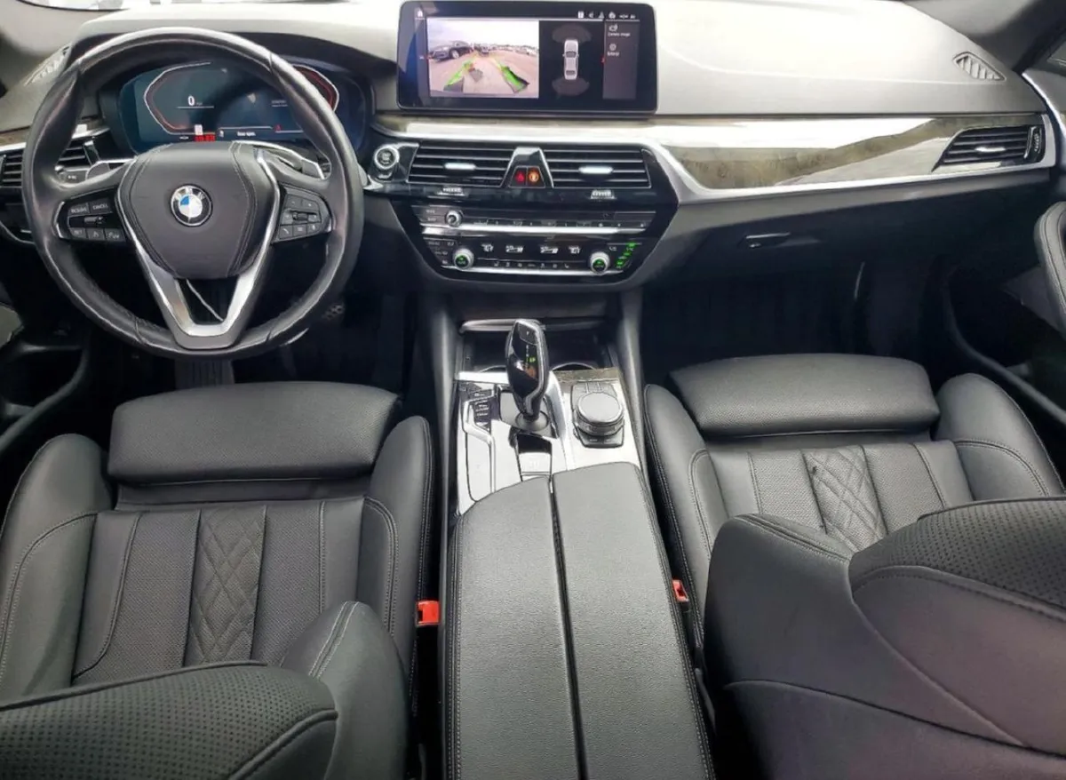 BMW 5 SERIES 2022