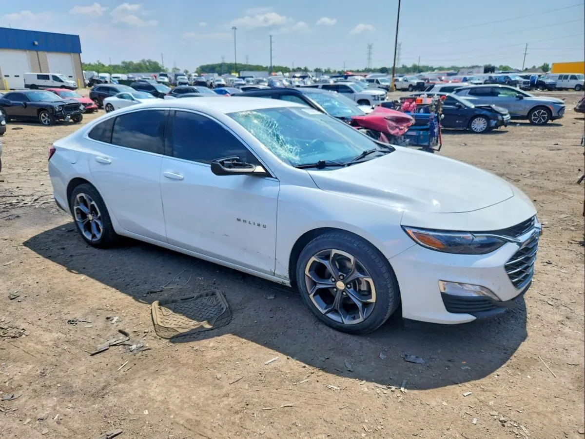 CHEVROLET MALIBU FWD LT 2022