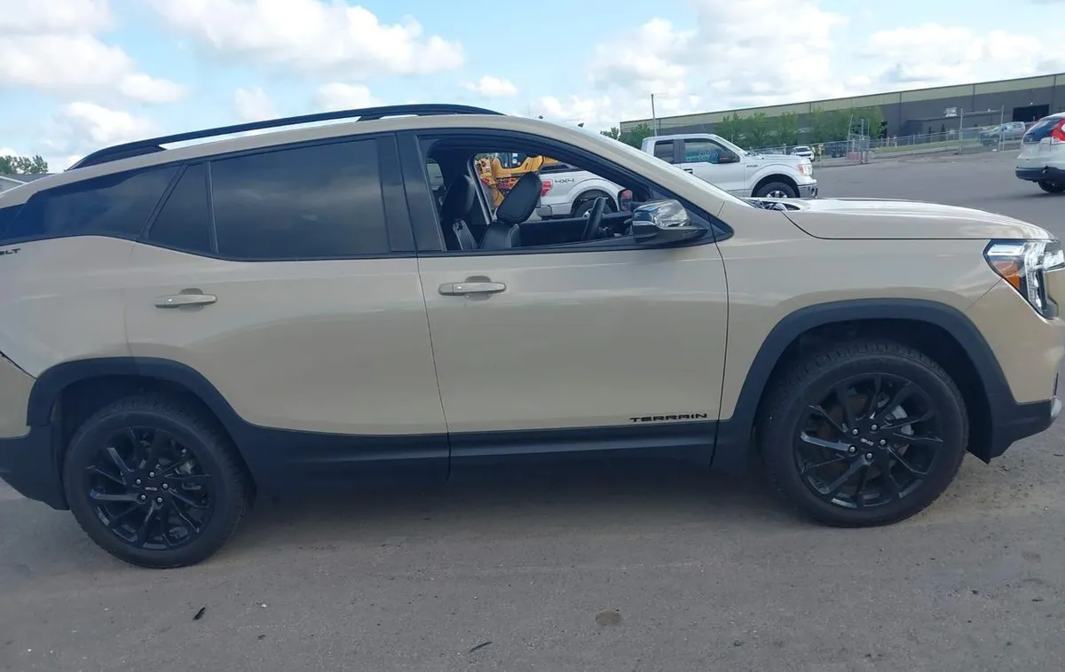 GMC TERRAIN AWD SLT 2022