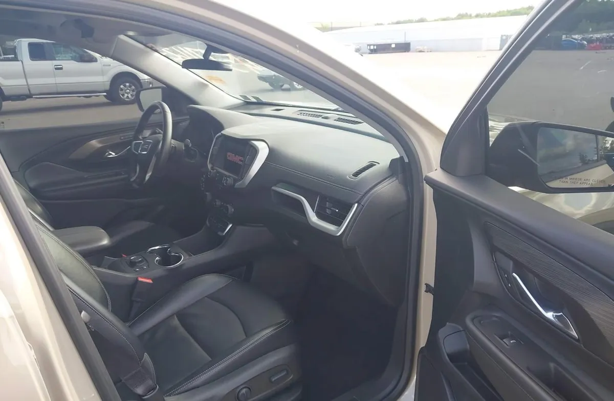 GMC TERRAIN AWD SLT 2022