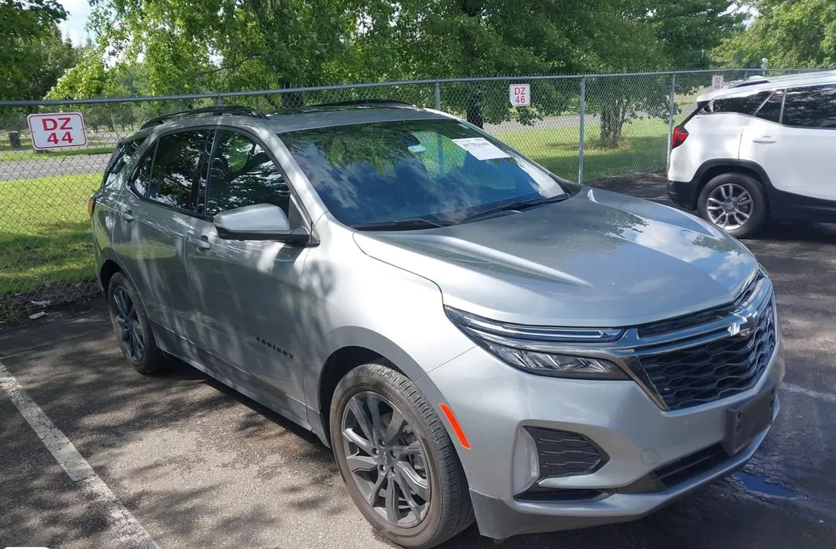 CHEVROLET EQUINOX FWD RS 2022