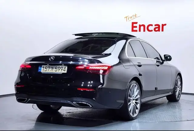 MERCEDES-BENZ W213 4MATIC AMG 2022