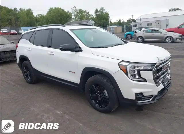 GMC TERRAIN AWD AT4 2024