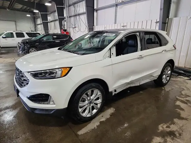 FORD EDGE TITANIUM 2022