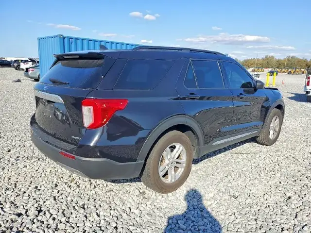 FORD EXPLORER XLT 2022