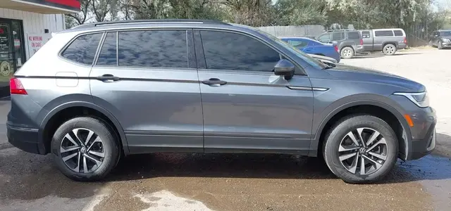 VOLKSWAGEN TIGUAN 2023
