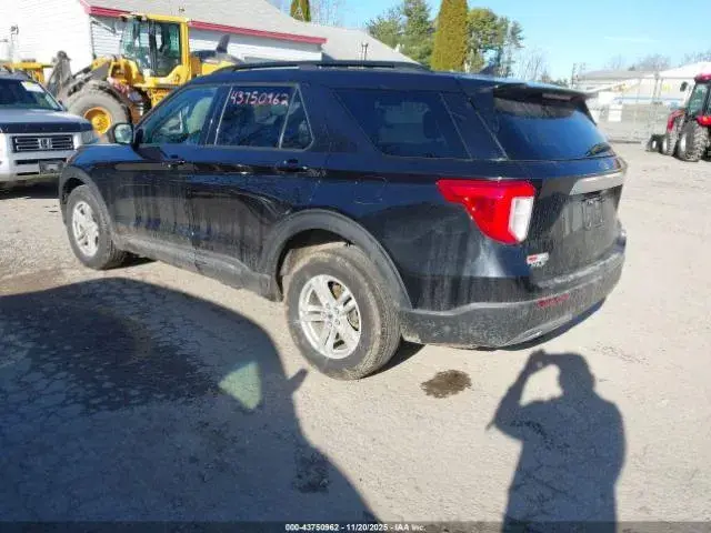 FORD EXPLORER XLT 2023