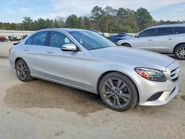 MERCEDES-BENZ C-CLASS C 300 2021