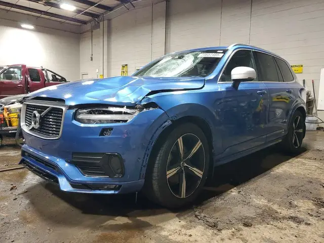 VOLVO XC90 2019