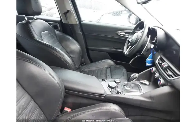 ALFA ROMEO GIULIA TI RWD 2017