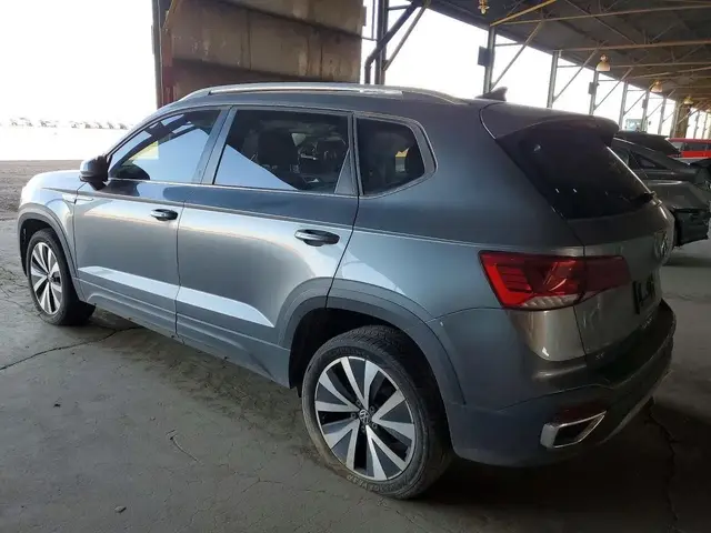 VOLKSWAGEN TAOS 2023