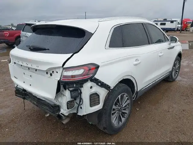 LINCOLN NAUTILUS STANDARD 2022