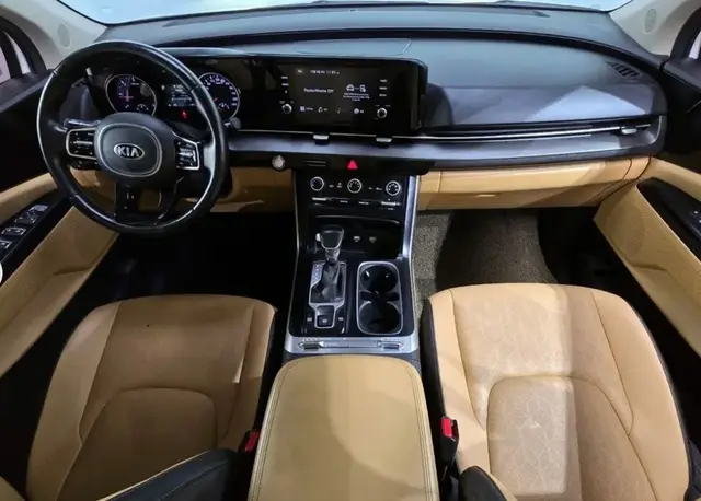 KIA CARNIVAL 9-SEATER PRESTIGE 2021