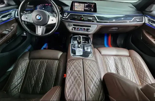 BMW 7 2019