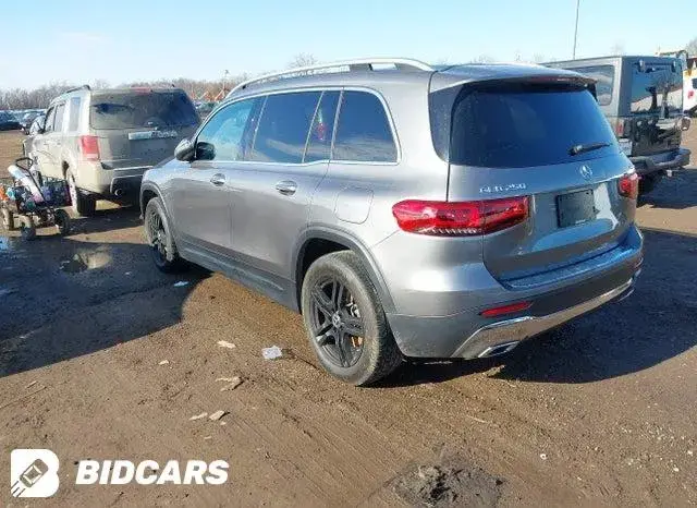 MERCEDES-BENZ GLB250 4MATIC 2022