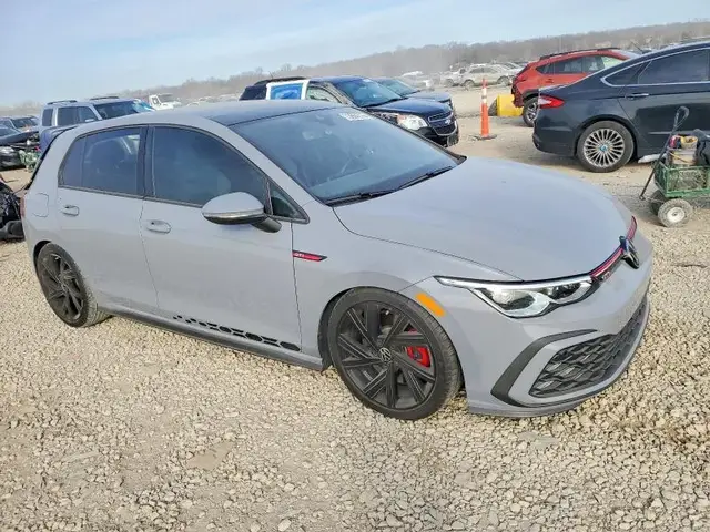 VOLKSWAGEN GTI SE 2023