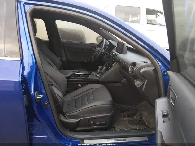 LEXUS IS 350 F SPORT 2023