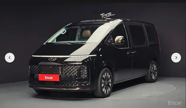 HYUNDAI STARIA LOUNGE STARIA 4WD LOUNGE 7-SEATER 2023