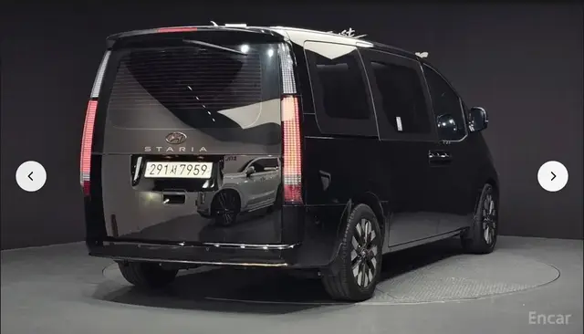 HYUNDAI STARIA LOUNGE STARIA 4WD LOUNGE 7-SEATER 2023