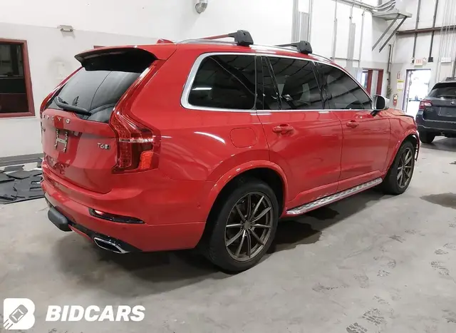 VOLVO XC90 2019