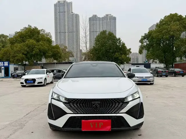 PEUGEOT 408X CHARM EDITION 2023