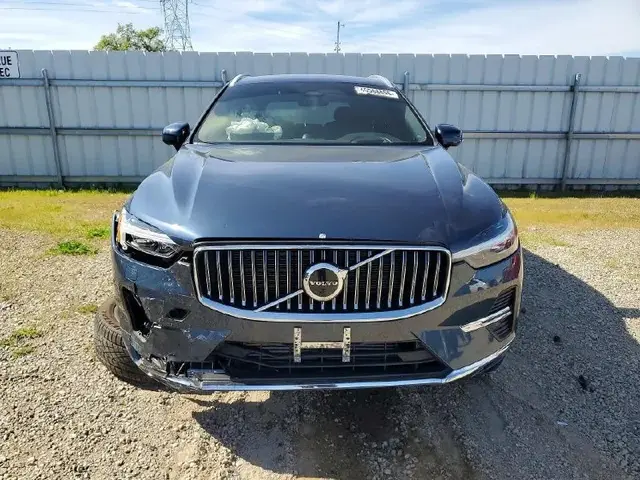 VOLVO XC60 ULTIMATE 2023