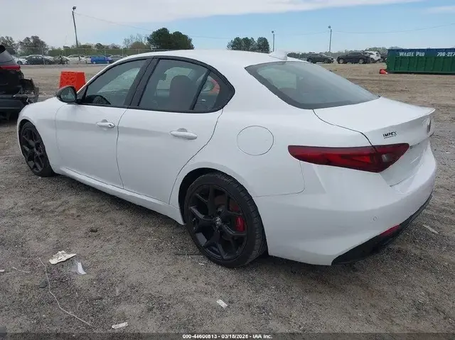 ALFA ROMEO GIULIA SPORT RWD 2020