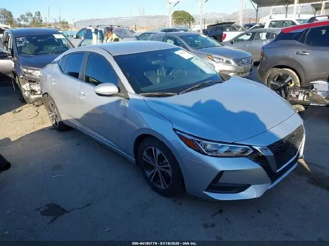 NISSAN SENTRA SV XTRONIC CVT 2022