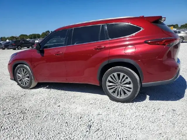 TOYOTA HIGHLANDER 2023