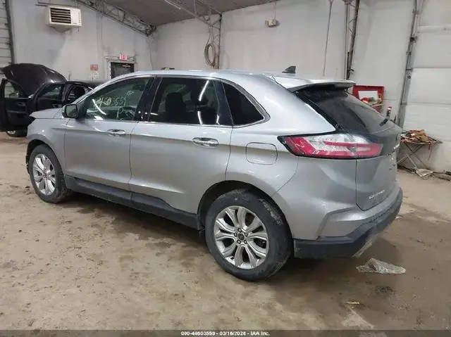 FORD EDGE TITANIUM 2022