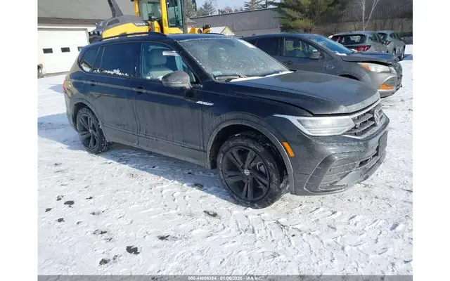 VOLKSWAGEN TIGUAN 2024