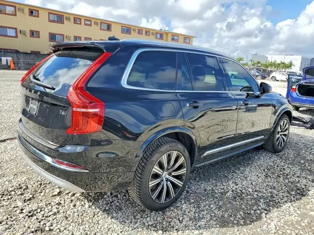VOLVO XC90 2022