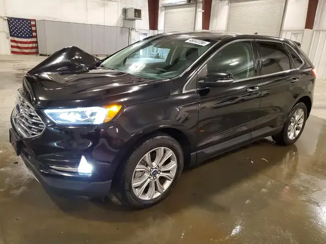 FORD EDGE TITANIUM 2022