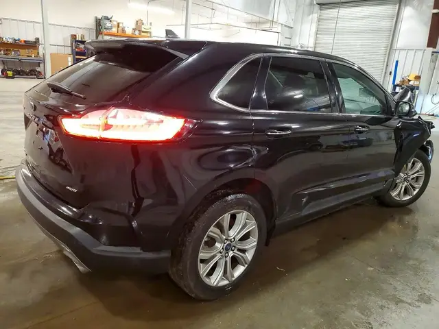 FORD EDGE TITANIUM 2022