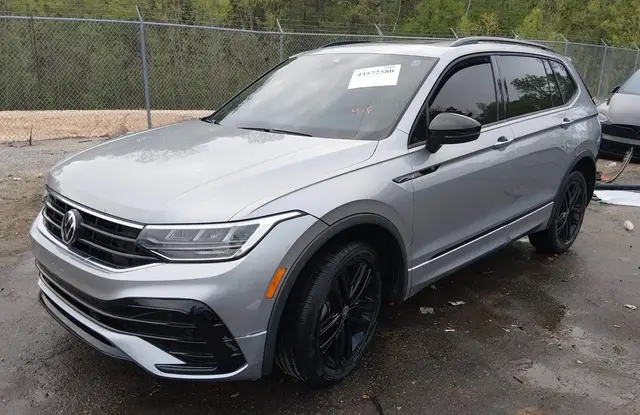 VOLKSWAGEN TIGUAN 2022