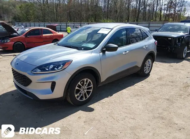 FORD ESCAPE SE 2022
