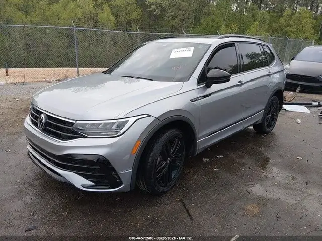 VOLKSWAGEN TIGUAN 2022
