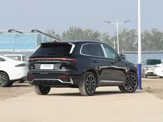 GEELY XINGYUE L 2026