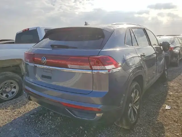 VOLKSWAGEN ATLAS CROSS SPORT SE 2025