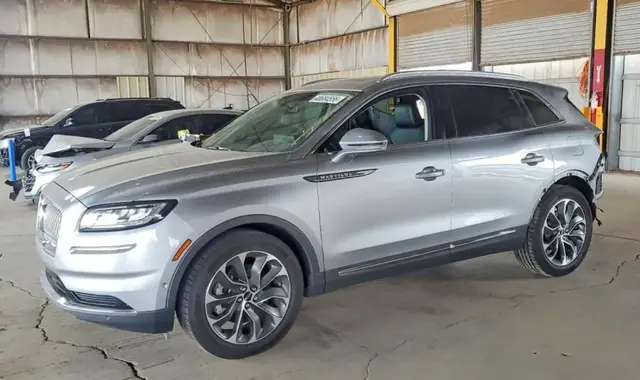 LINCOLN NAUTILUS 2023