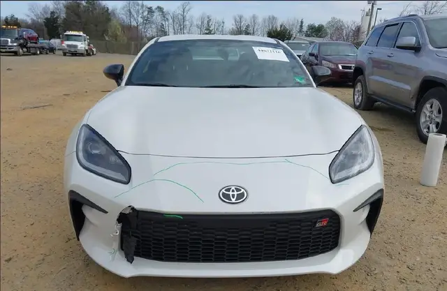 TOYOTA GR86 PREMIUM 2025