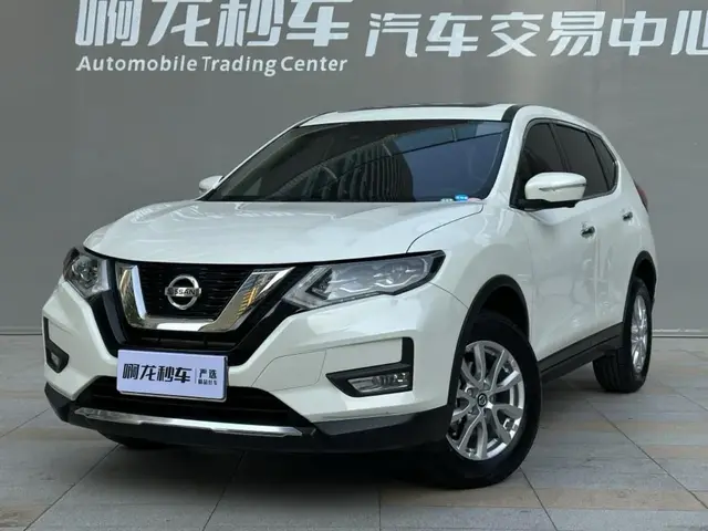 NISSAN X-TRAIL 2025