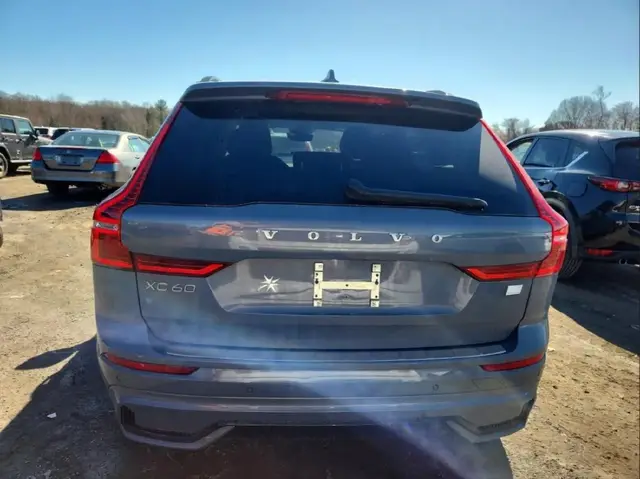 VOLVO XC60 ULTIMATE 2024