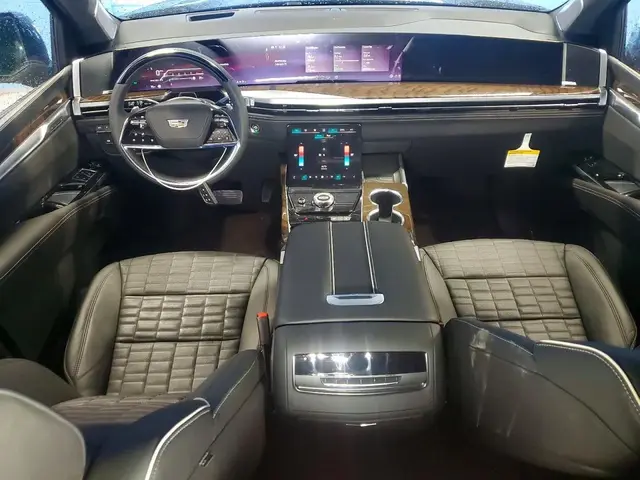 CADILLAC ESCALADE SPORT PLATINUM 2026